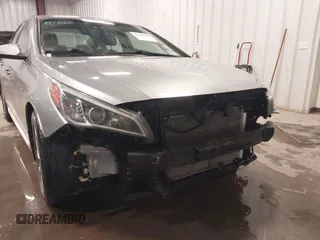 2017 Hyundai Sonata Sport with VIN 5NPE34AF0HH470616, listed as a IAAI auction lot 41550055 with 157,969 mi miles. Bid and sale history available at carsss.com. Image 6.