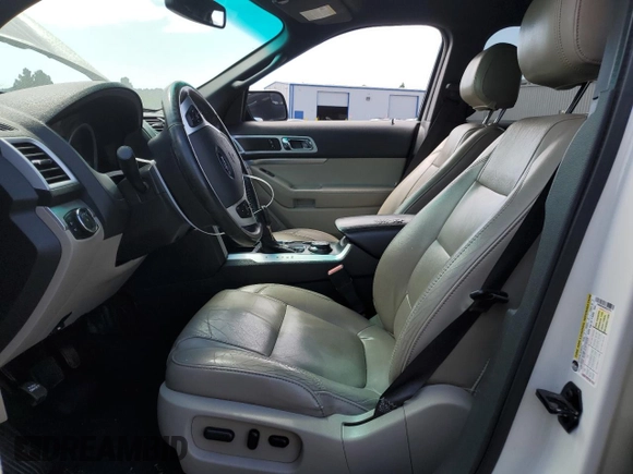 2011 Ford Explorer XLT с VIN 1FMHK8D82BGA27914, выставлен на аукционе Copart как лот 63690925 с пробегом 229 592 миль миль и Списание • Salvage title. История ставок и продаж доступна на DreamBid. Изображение 7.