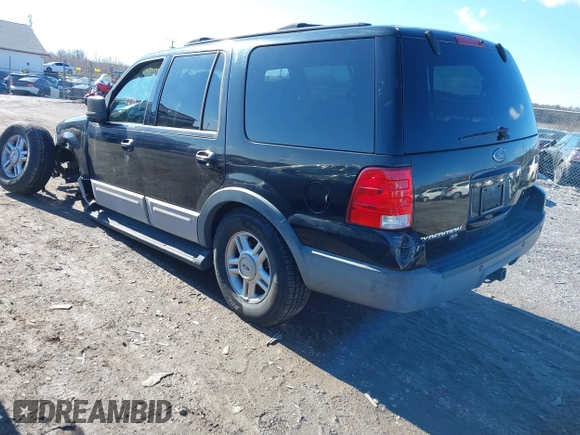 2003 Ford Expedition Special Service with VIN 1FMFU16L33LC18812, listed as a IAAI auction lot 41581270 with 1 mi miles. Bid and sale history available at carsss.com. Image 3.