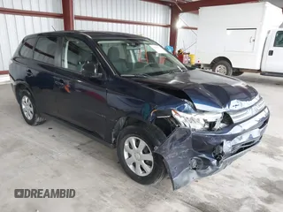 2014 Mitsubishi Outlander ES z VIN JA4AD2A35EZ008413, wystawiony jako IAAI lot #41809477 z przebiegiem 102 366 mil mil oraz . Historia ofert i sprzedaży dostępna na DreamBid. Obrazek 1.
