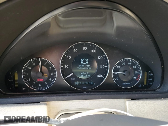 2006 Mercedes-Benz CLK-Class 3.5L with VIN WDBTJ56J96F175262, listed as a Copart auction lot 64404074 with 211,235 mi miles and Clean Title. Bid and sale history available at carsss.com. Image 9.