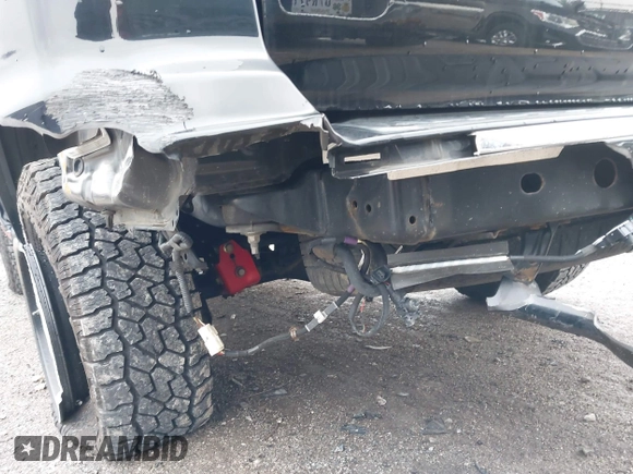 2016 Toyota 4Runner Limited with VIN JTEBU5JR4G5285172, listed as a IAAI auction lot 41875123 with 122,347 mi miles and . Bid and sale history available at DreamBid. Image 18.