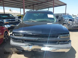 2003 Chevrolet Tahoe LS z VIN 1GNEC13T53J331221, wystawiony jako IAAI lot #42422243 z przebiegiem Nie podano mil oraz . Historia ofert i sprzedaży dostępna na DreamBid. Obrazek 13.