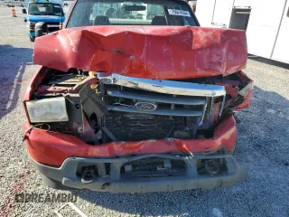 2002 Ford F-350 XL with VIN 1FTSW30S32EB72636, listed as a Copart auction lot 75028534 with 333,313 mi miles and Salvage Title. Bid and sale history available at DreamBid. Image 9.