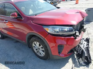2020 Kia Sorento LX with VIN 5XYPGDA36LG671455, listed as a IAAI auction lot 41771281 with 97,009 mi miles. Bid and sale history available at carsss.com. Image 18.