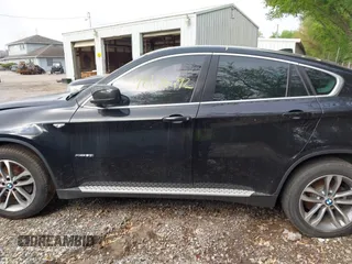 2013 BMW X6 xDrive50i z VIN 5UXFG8C56DL591241, wystawiony jako IAAI lot #42176792 z przebiegiem 142 973 mil mil oraz . Historia ofert i sprzedaży dostępna na DreamBid. Obrazek 13.