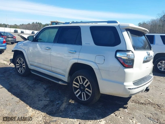 2018 Toyota 4Runner SR5 with VIN JTEBU5JR2J5544281, listed as a IAAI auction lot 41727318 with 122,091 mi miles. Bid and sale history available at carsss.com. Image 3.