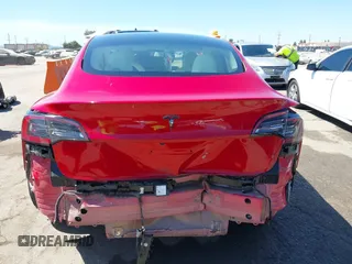 2023 Tesla Model 3 z VIN 5YJ3E1EA6PF566326, wystawiony jako IAAI lot #42687125 z przebiegiem 43 548 mil mil oraz . Historia ofert i sprzedaży dostępna na DreamBid. Obrazek 17.