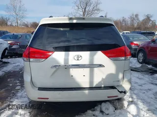 2013 Toyota Sienna XLE AAS with VIN 5TDYK3DC9DS380445, listed as a IAAI auction lot 41308312 with 174,325 mi miles and . Bid and sale history available at DreamBid. Image 16.
