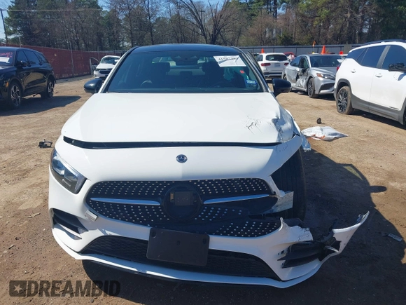 2019 Mercedes-Benz A 220 with VIN WDD3G4FB5KW026009, listed as a IAAI auction lot 41587435 with 40,950 mi miles and . Bid and sale history available at DreamBid. Image 13.