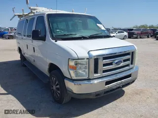 2012 Ford Econoline Wagon XL with VIN 1FBNE3BL0CDA76285, listed as a IAAI auction lot 41844832 with NaN miles. Bid and sale history available at carsss.com. Image 1.