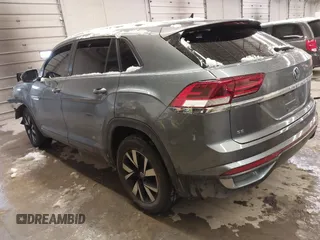 2022 Volkswagen Atlas SE with VIN 1V2LC2CA6NC202401, listed as a IAAI auction lot 41485676 with 31,101 mi miles and . Bid and sale history available at DreamBid. Image 3.