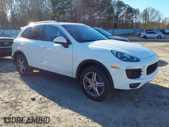 2016 Porsche Cayenne z VIN WP1AA2A2XGKA09945, wystawiony jako IAAI lot #41645654 z przebiegiem 79 327 mil mil oraz . Historia ofert i sprzedaży dostępna na DreamBid. Obrazek 1.