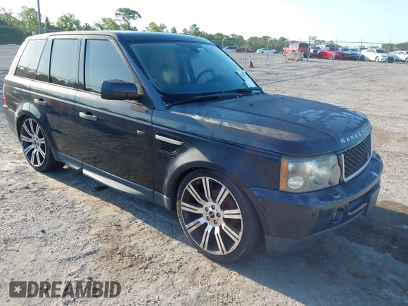 2009 Land Rover Range Rover Sport HSE with VIN SALSK254X9A201883, listed as a IAAI auction lot 42127297 with 154,483 mi miles. Bid and sale history available at carsss.com. Image 1.