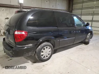 2006 Chrysler Town & Country LWB Limited with VIN 2A4GP64L56R911256, listed as a Copart auction lot 41668845 with 158,235 mi miles and Salvage Title. Bid and sale history available at carsss.com. Image 3.