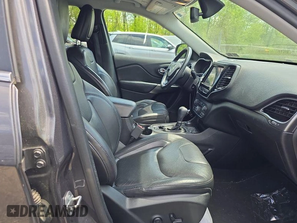 2019 Jeep Cherokee Limited with VIN 1C4PJMDX6KD373808, listed as a IAAI auction lot 42279722 with 138,556 mi miles and . Bid and sale history available at DreamBid. Image 5.