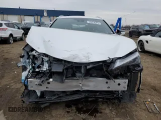 2023 Lexus UX 250h Premium z VIN JTHP6JBH1P2145423, wystawiony jako Copart lot #47424085 z przebiegiem 8 883 mil mil oraz Czysty tytuł • Clean title. Historia ofert i sprzedaży dostępna na DreamBid. Obrazek 5.