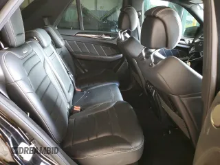 2014 Mercedes-Benz M 63 AMG z VIN 4JGDA7EB6EA357360, wystawiony jako Copart lot #57241045 z przebiegiem 141 531 mil mil oraz Szkoda całkowita • Salvage title. Historia ofert i sprzedaży dostępna na DreamBid. Obrazek 11.