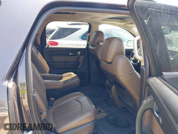 2016 GMC Acadia SLT z VIN 1GKKVSKD1GJ239068, wystawiony jako IAAI lot #42501235 z przebiegiem 141 151 mil mil oraz . Historia ofert i sprzedaży dostępna na DreamBid. Obrazek 8.