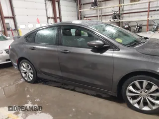 2016 Chrysler 200 S with VIN 1C3CCCBB4GN151123, listed as a IAAI auction lot 41838034 with 97,336 mi miles. Bid and sale history available at carsss.com. Image 13.