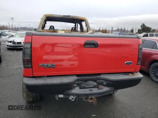 2005 Ford F-250 XL with VIN 1FTSW21535ED16936, listed as a Copart auction lot 81793713 with Not provided miles and Non repairable. Bid and sale history available at DreamBid. Image 6.