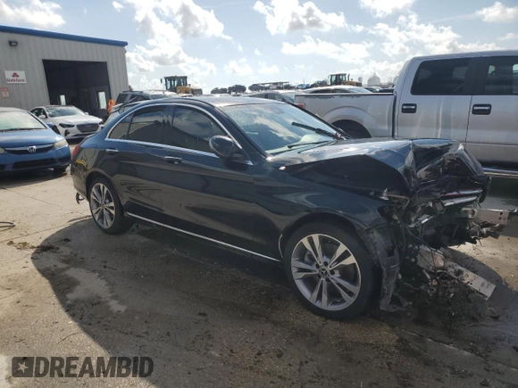 2019 Mercedes-Benz C 300 with VIN 55SWF8DB4KU288353, listed as a Copart auction lot 54496645 with Not provided miles and Salvage title. Bid and sale history available at DreamBid. Image 4.