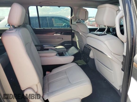 2023 Jeep Grand Wagoneer with VIN 1C4SJVEJ7PS506234, listed as a Copart auction lot 74534244 with 13,586 mi miles and Non repairable. Bid and sale history available at DreamBid. Image 11.