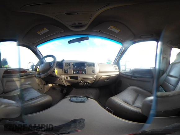 2003 Ford F-250 XL с VIN 1FTNW21S33EC82240, выставлен на аукционе IAAI как лот 40678011 с пробегом 142 865 миль миль и . История ставок и продаж доступна на DreamBid. Изображение 18.