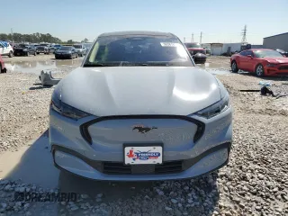 2024 Ford Mustang Mach-E Premium z VIN 3FMTK3R72RMA15369, wystawiony jako Copart lot #50387625 z przebiegiem 1 440 mil mil oraz Szkoda całkowita • Salvage title. Historia ofert i sprzedaży dostępna na DreamBid. Obrazek 5.