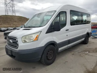 2015 Ford Transit Wagon XL with VIN 1FBAX2CM9FKA64565, listed as a Copart auction lot 52207435 with 186,751 mi miles and Salvage Title. Bid and sale history available at carsss.com. Image 1.