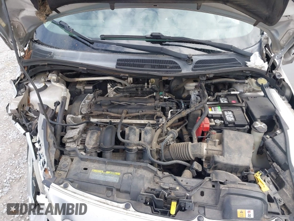 2011 Ford Fiesta SES with VIN 3FADP4FJ5BM232264, listed as a IAAI auction lot 40982622 with 184,726 mi miles. Bid and sale history available at carsss.com. Image 10.