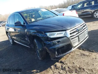 2018 Audi Q5 Premium Plus with VIN WA1BNAFY6J2040385, listed as a IAAI auction lot 41600628 with 109,351 mi miles. Bid and sale history available at carsss.com. Image 1.