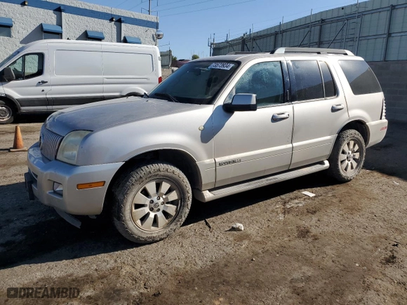 2008 Mercury Mountaineer with VIN 4M2EU47E58UJ09409, listed as a Copart auction lot 73573934 with 306,590 mi miles and Salvage Title. Bid and sale history available at carsss.com. Image 1.