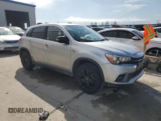 2018 Mitsubishi Outlander ES with VIN JA4AP3AU9JZ025070, listed as a Copart auction lot 61654985 with 122,303 mi miles and Salvage title. Bid and sale history available at DreamBid. Image 4.