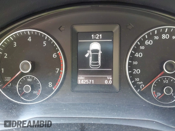 2010 Volkswagen Eos Komfort z VIN WVWBA7AH9AV022988, wystawiony jako IAAI lot #42426457 z przebiegiem 142 571 mil mil oraz . Historia ofert i sprzedaży dostępna na DreamBid. Obrazek 7.