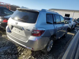 2010 Toyota Highlander Hybrid with VIN JTEBW3EH2A2048012, listed as a Copart auction lot 84794894 with 125,346 mi miles and Salvage Title. Bid and sale history available at carsss.com. Image 3.