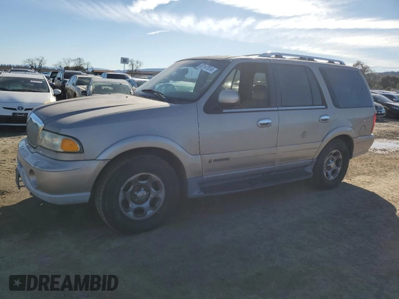2001 Lincoln Navigator z VIN 5LMFU28R51LJ29728, wystawiony jako Copart lot #87147514 z przebiegiem 175 837 mil mil oraz Czysty tytuł • Clean title. Historia ofert i sprzedaży dostępna na DreamBid. Obrazek 1.