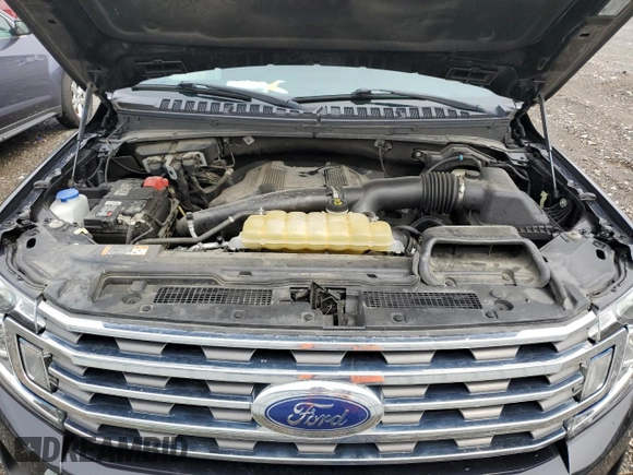 2020 Ford Expedition Max XLT с VIN 1FMJK1JT0LEA17784, выставлен на аукционе Copart как лот 52078355 с пробегом 81 504 миль миль и Списание • Salvage title. История ставок и продаж доступна на DreamBid. Изображение 13.