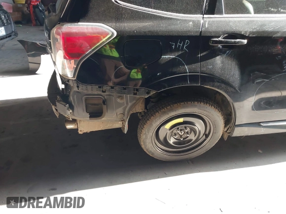 2017 Subaru Forester Touring z VIN JF2SJAWC8HH470269, wystawiony jako IAAI lot #41950347 z przebiegiem 135 189 mil mil oraz . Historia ofert i sprzedaży dostępna na DreamBid. Obrazek 20.