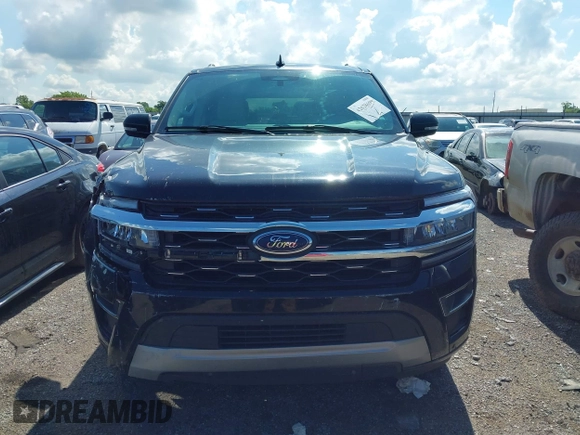 2024 Ford Expedition Max Limited z VIN 1FMJK2A86REA38715, wystawiony jako IAAI lot #42628699 z przebiegiem 49 417 mil mil oraz . Historia ofert i sprzedaży dostępna na DreamBid. Obrazek 13.