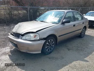 2000 Honda Civic LX with VIN 1HGEJ6574YL029220, listed as a IAAI auction lot 41669636 with 248,232 mi miles and . Bid and sale history available at carsss.com. Image 2.
