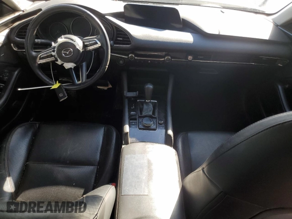 2019 Mazda 3 Premium with VIN 3MZBPAEM0KM105138, listed as a Copart auction lot 47826545 with 86,929 mi miles and Salvage Title. Bid and sale history available at DreamBid. Image 8.