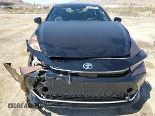 2025 Toyota Crown Platinum with VIN JTDAFAAF5S3010584, listed as a Copart auction lot 69725814 with 1,316 mi miles and Salvage Title. Bid and sale history available at carsss.com. Image 5.