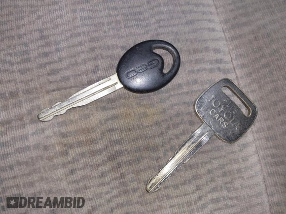 1997 Geo Prizm z VIN 1Y1SK526XVZ406366, wystawiony jako IAAI lot #41409191 z przebiegiem 259 489 mil mil oraz . Historia ofert i sprzedaży dostępna na DreamBid. Obrazek 11.