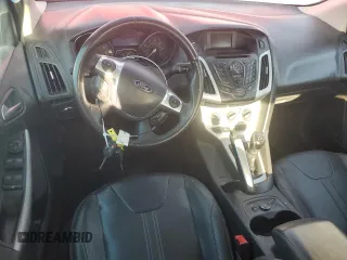 2013 Ford Focus SE with VIN 1FADP3F25DL131538, listed as a Copart auction lot 81905434 with 151,004 mi miles and Salvage Title. Bid and sale history available at carsss.com. Image 8.