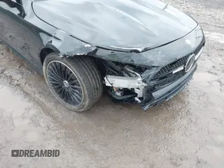 2024 Mercedes-Benz CLE z VIN W1KMJ6BB2RF035221, wystawiony jako IAAI lot #41575317 z przebiegiem 2 467 mil mil oraz . Historia ofert i sprzedaży dostępna na DreamBid. Obrazek 6.