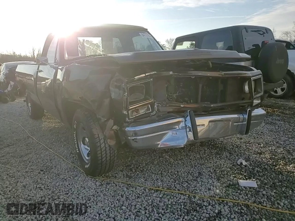1988 Dodge D/W 100 z VIN 1B7FD04XXJS678038, wystawiony jako Copart lot #84737964 z przebiegiem 19 276 mil mil oraz Szkoda całkowita • Salvage title. Historia ofert i sprzedaży dostępna na DreamBid. Obrazek 11.