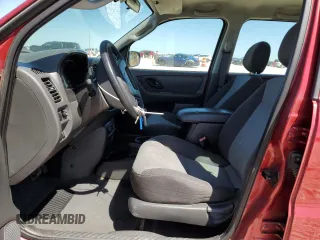 2003 Ford Escape XLS Popular z VIN 1FMYU02133KE09143, wystawiony jako Copart lot #53659105 z przebiegiem 78 736 mil mil oraz Szkoda całkowita • Salvage title. Historia ofert i sprzedaży dostępna na DreamBid. Obrazek 7.