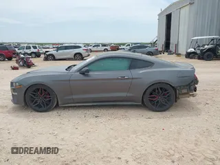2022 Ford Mustang EcoBoost z VIN 1FA6P8TH2N5139990, wystawiony jako IAAI lot #42259683 z przebiegiem 62 580 mil mil oraz . Historia ofert i sprzedaży dostępna na DreamBid. Obrazek 15.