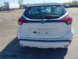 2022 Nissan Kicks S with VIN 3N1CP5BV0NL518752, listed as a IAAI auction lot 41940643 with 1 mi miles. Bid and sale history available at carsss.com. Image 16.